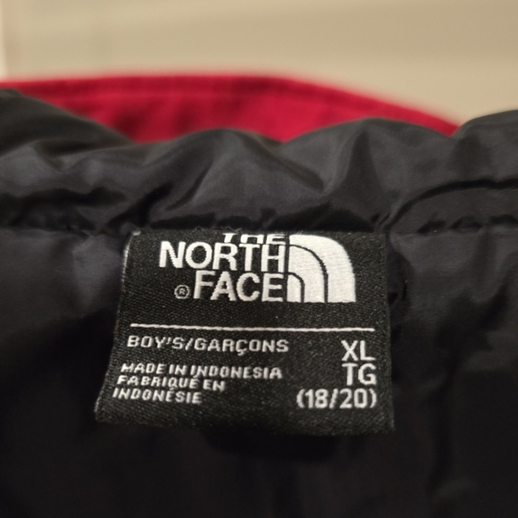 Boys North Face Ski Jacket - Picture 4 of 5